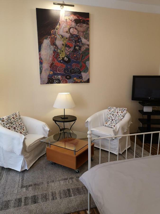 St Martin Apartment Vienna Exterior photo